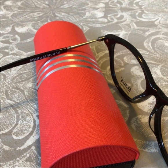 New Baus Exclusive Canadian Hand Made Black Classic Style Eyeglasses 54-16-142 - Picture 5 of 5